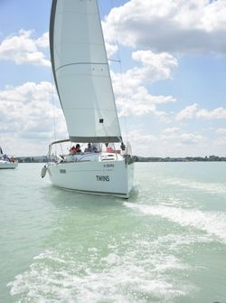 Vitorlás a Balatonon.